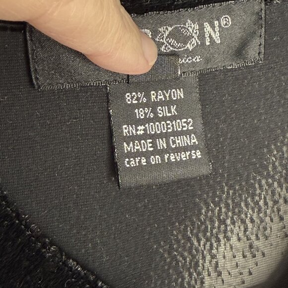 Citron Santa Monica Black Velvet Mandarin Collar Top, M - Picture 6 of 10